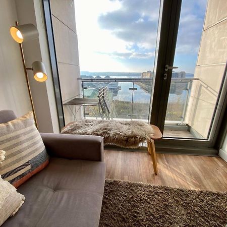 Stunning Mersey View Flat W Parking In Liverpool Luaran gambar