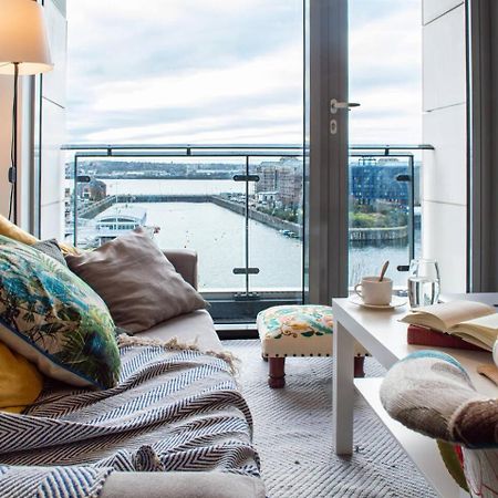 Stunning Mersey View Flat W Parking In Liverpool Luaran gambar