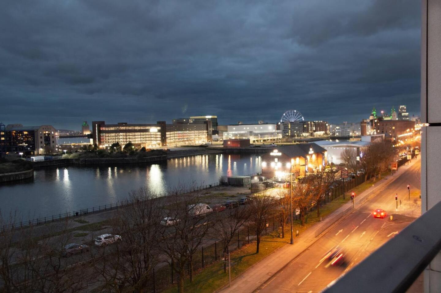 Stunning Mersey View Flat W Parking In Liverpool Luaran gambar