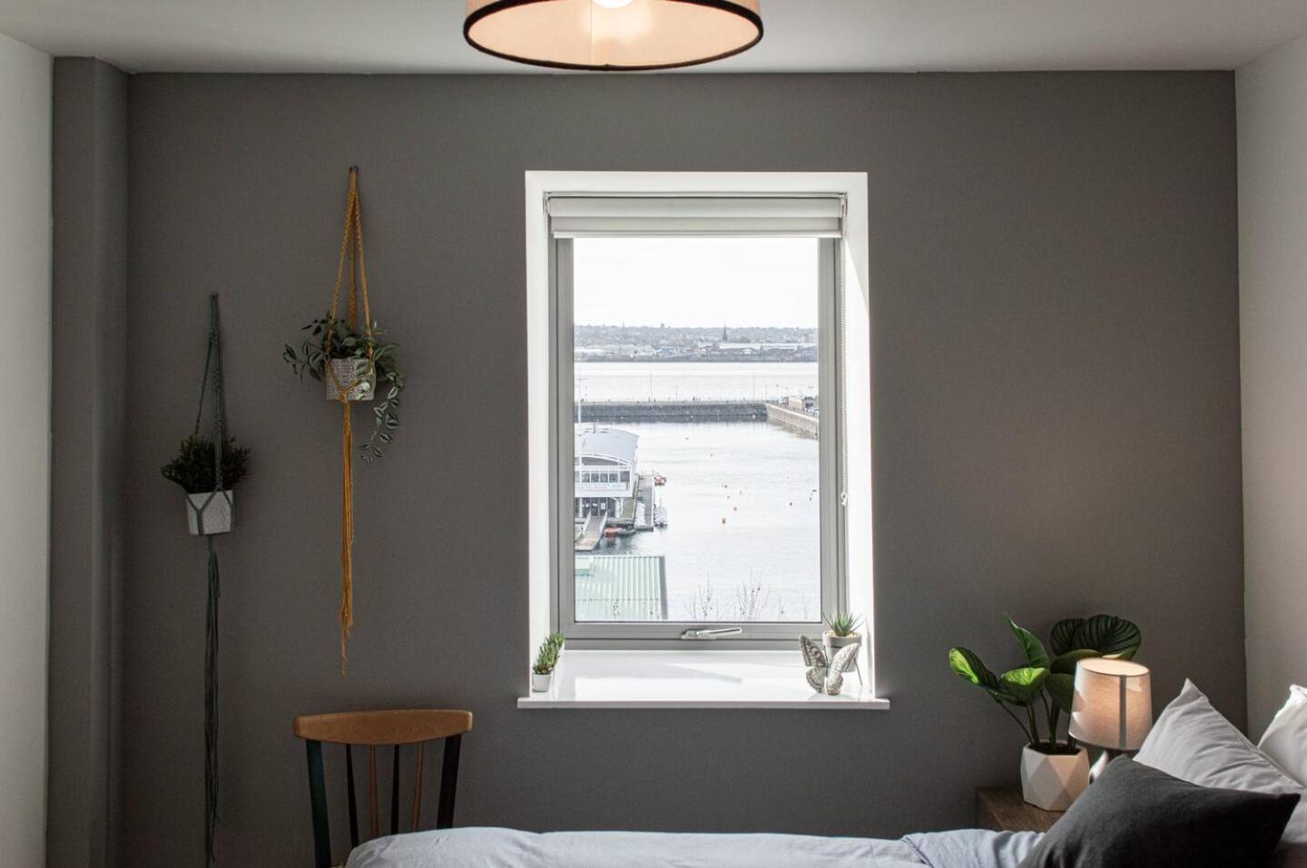 Stunning Mersey View Flat W Parking In Liverpool Luaran gambar